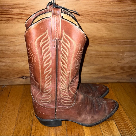 Tony Lama Men’s Leather Cowboy Boots. Great condition. - Picture 5 of 7